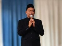 Kang H. Jenal Aripin Ajak Santri Berperan Aktif Menuju Indonesia Emas di Momen Hari Nasional