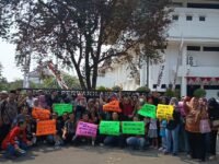 Ditolak Mentah-mentah Pedagang, Revitalisasi Pasar Telagasari Ditunda Habis Lebaran