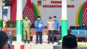 Camat Taman Tekankan Netralitas dan Integritas Pemerintah Desa, Kepercayaan Publik Harus Dijaga