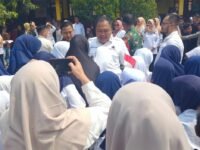 Gratis! Pemkab Karawang Dobrak Pendidikan dengan Modul Gratis untuk SD-SMP