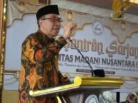 Bekali Calon Wisudawan di Era Society 5.0, Sekda Ade Suryaman Buka Pesantren Sarjana UMN 