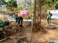 TMMD ke-130 Sukabumi: Pengeboran Sumur Air Bersih di Ciemas Tembus 40 Meter Meski Terkendala Bebatuan